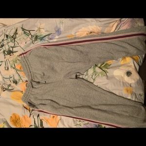 Aritzia TNA Grey Iconic Sweatpant